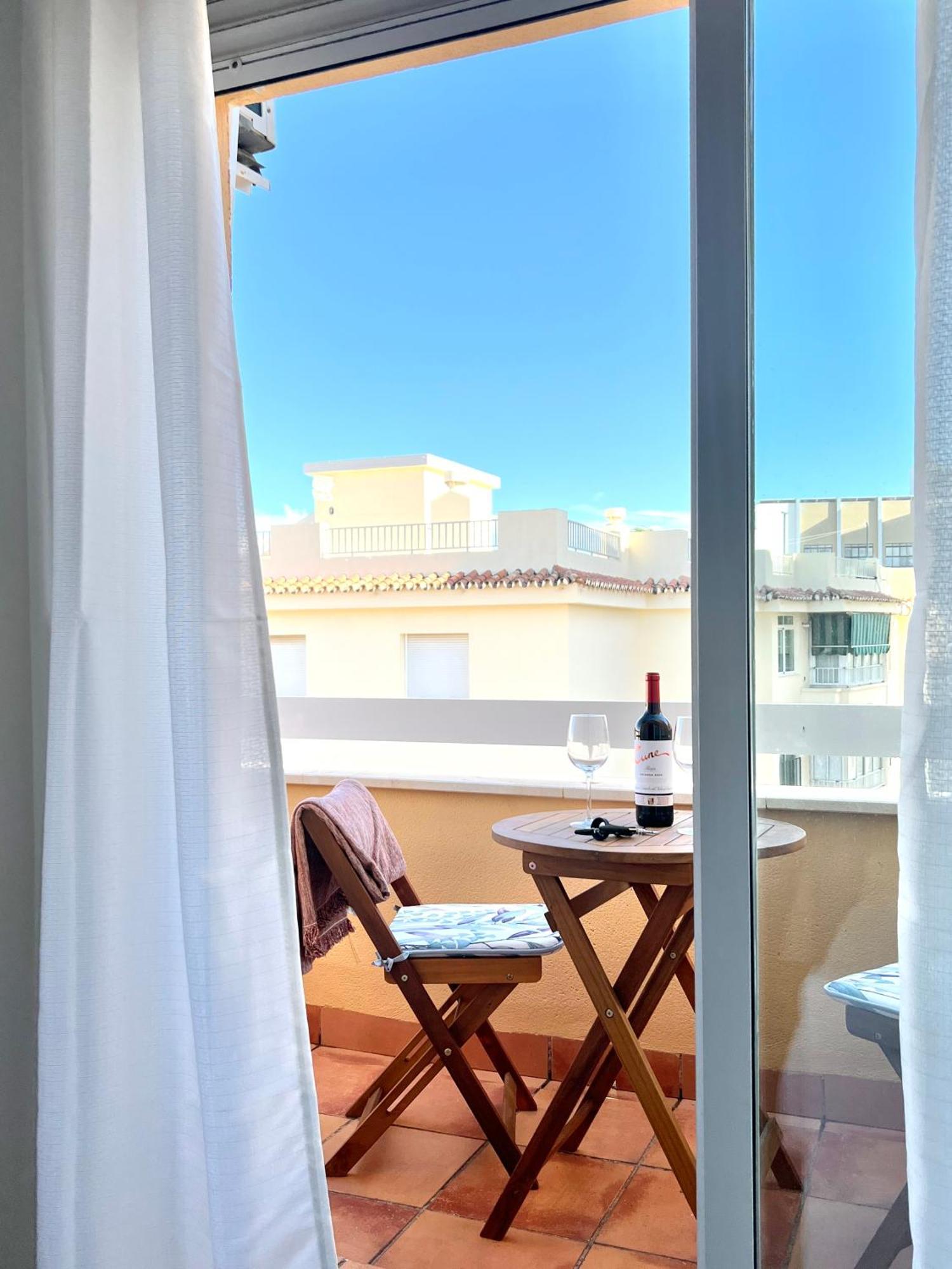 Nautica Nerja Lägenhet Exteriör bild